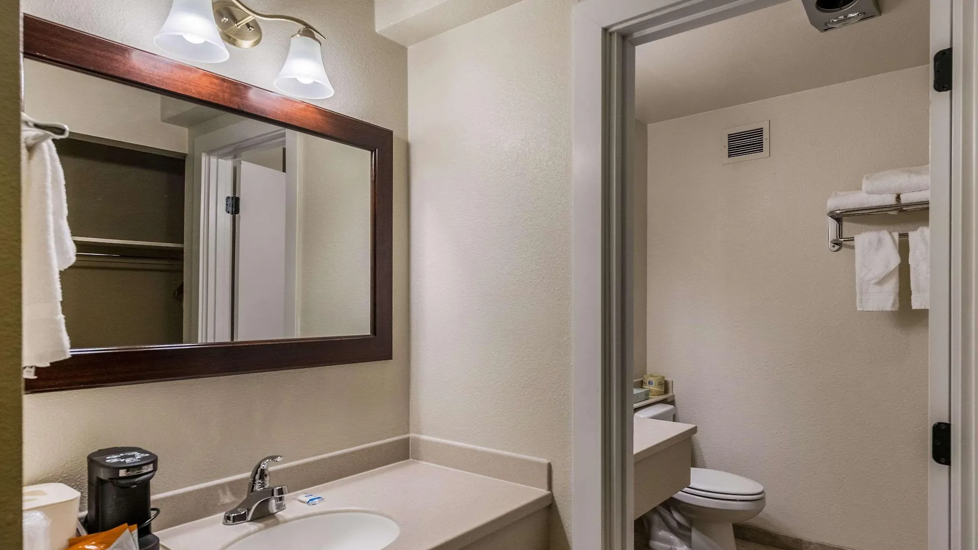 Rodeway Inn & Suites Portland - Jantzen Beach